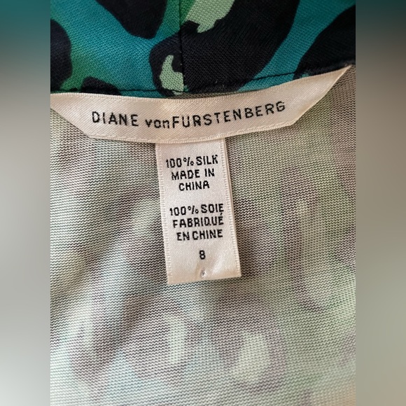 💯%silk 8 DIANE von  furstenberg ✨👗 - Picture 14 of 15
